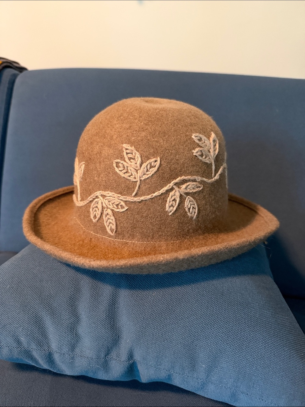 Vintage Wool Hat Liz Claiborne